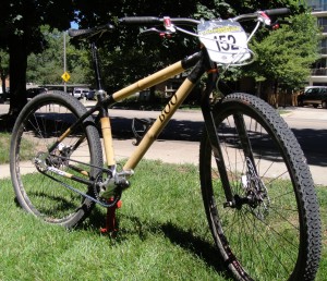We designed this Boo to be ultra-light and efficient with tubular Challenge prototype tires on 29" wheels and the ultra-stiff Niner carbon fork.